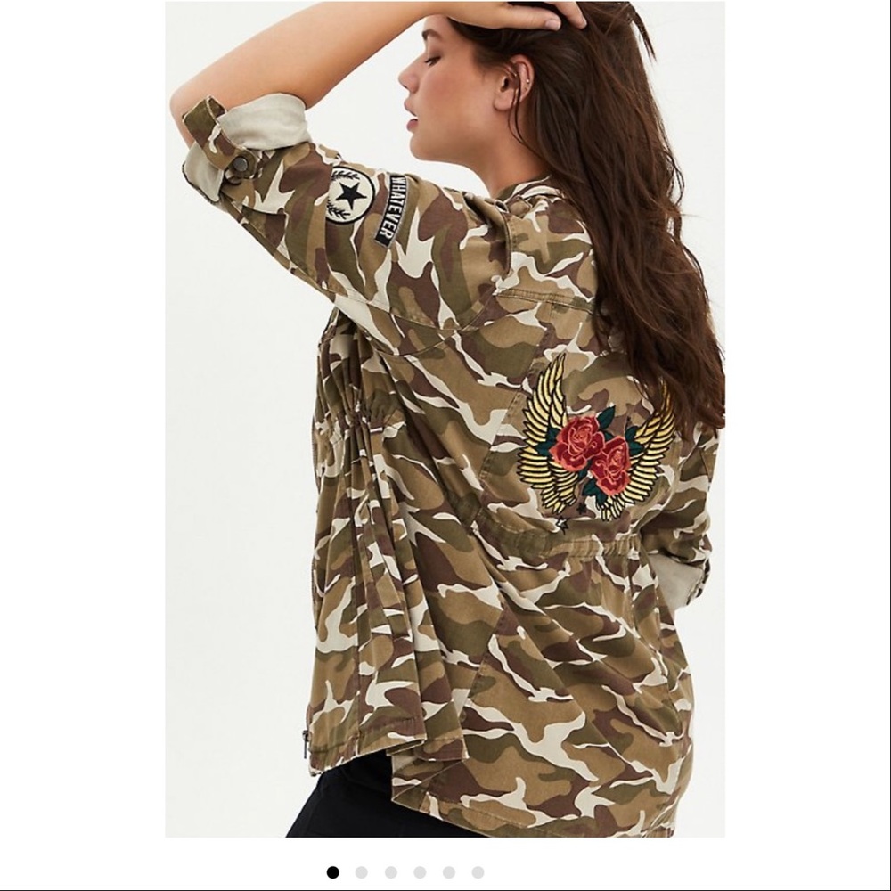 Torrid  camo anorak jacket